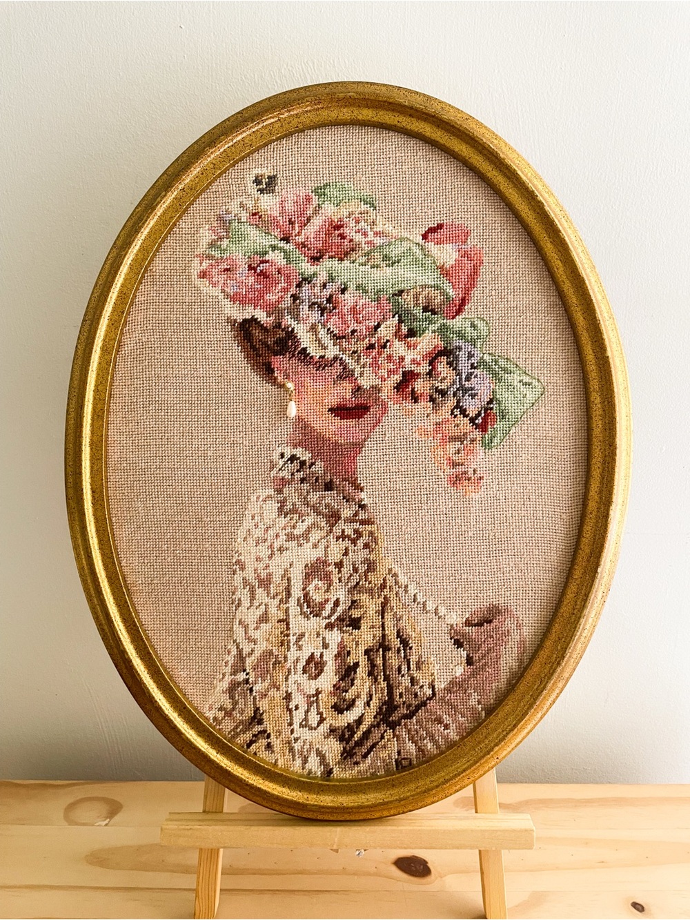 VINTAGE Dimensions Gold Collection "Victorian Elegance" Framed Needlepoint Art